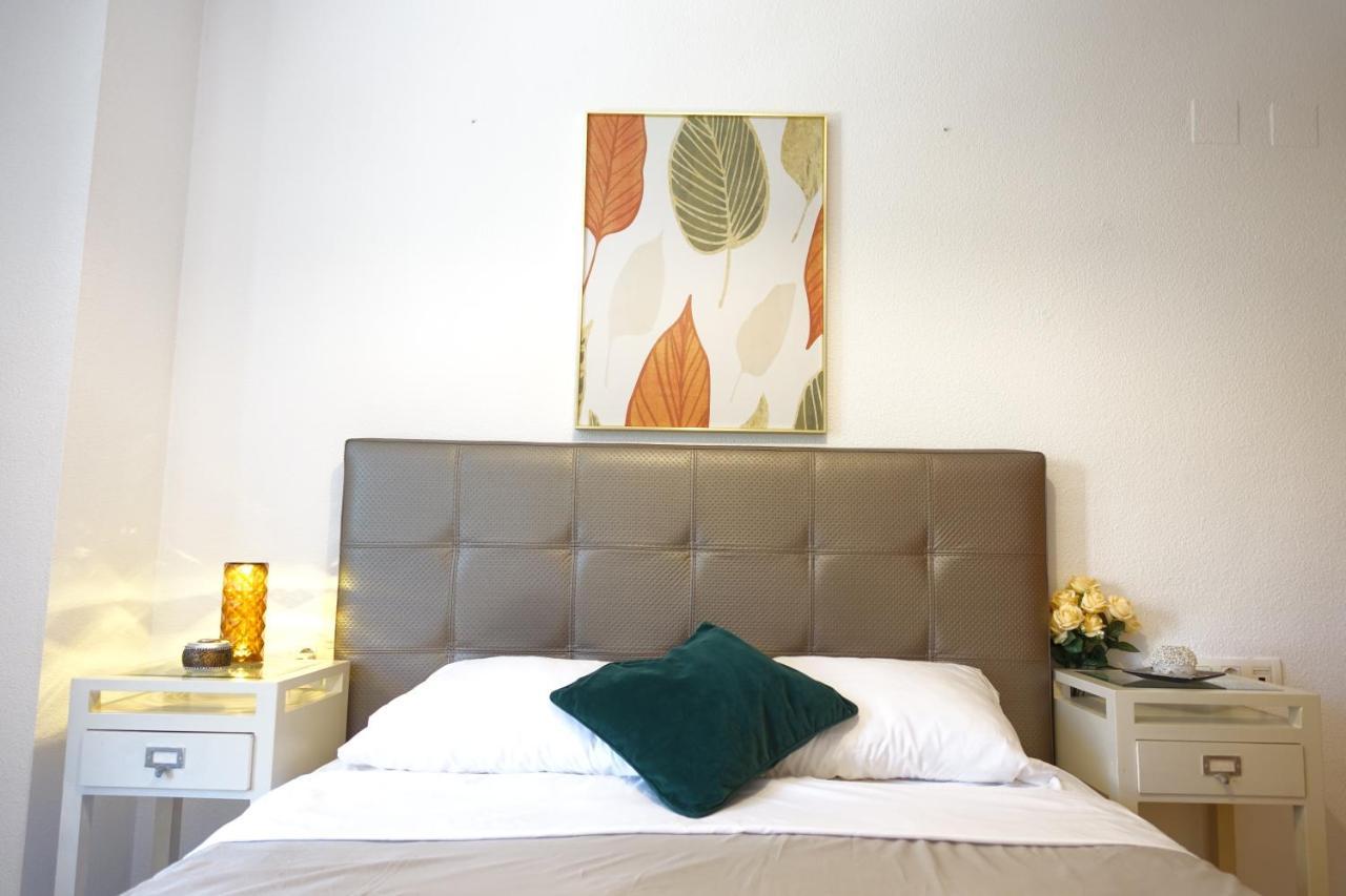 ☆The Peaceful Valencia Homestay☆ W/ Terrace⌘Parking⌘Bbq Valência Exterior foto